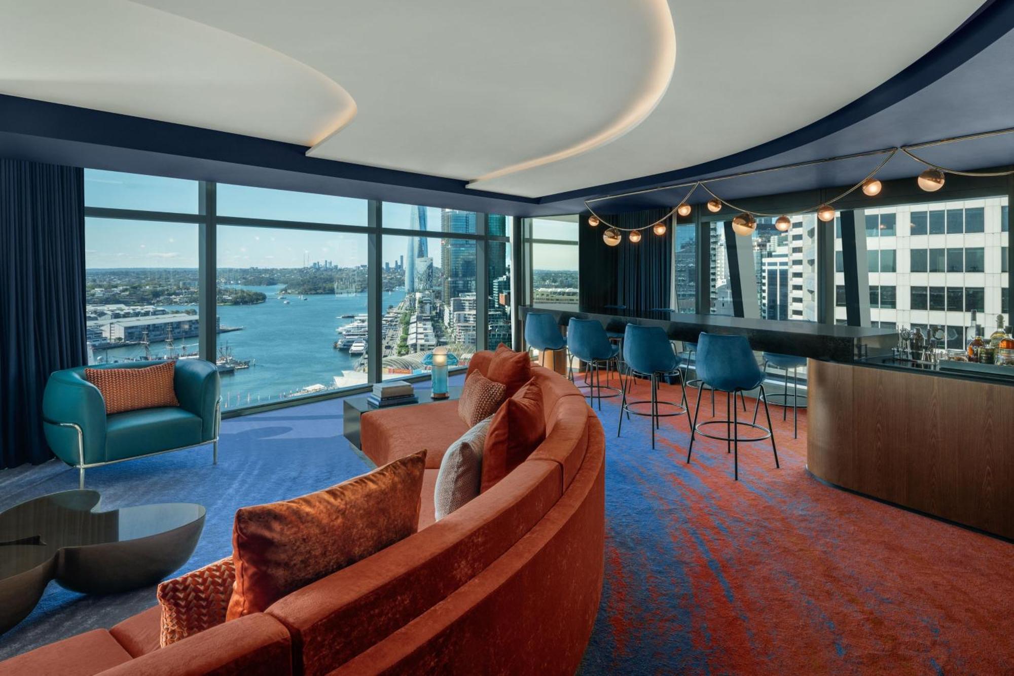 W Sydney Hotel Luaran gambar The Club Lounge at the Westin Boston Seaport District